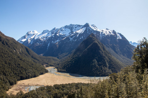 20221015T104656_1026